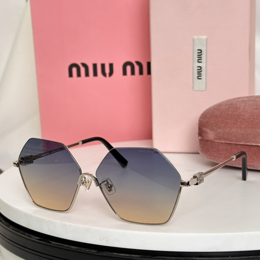 MiuMiu Sunglasses(AAAA)-081