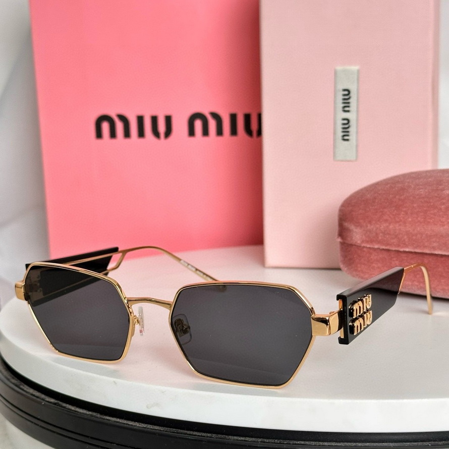 MiuMiu Sunglasses(AAAA)-002