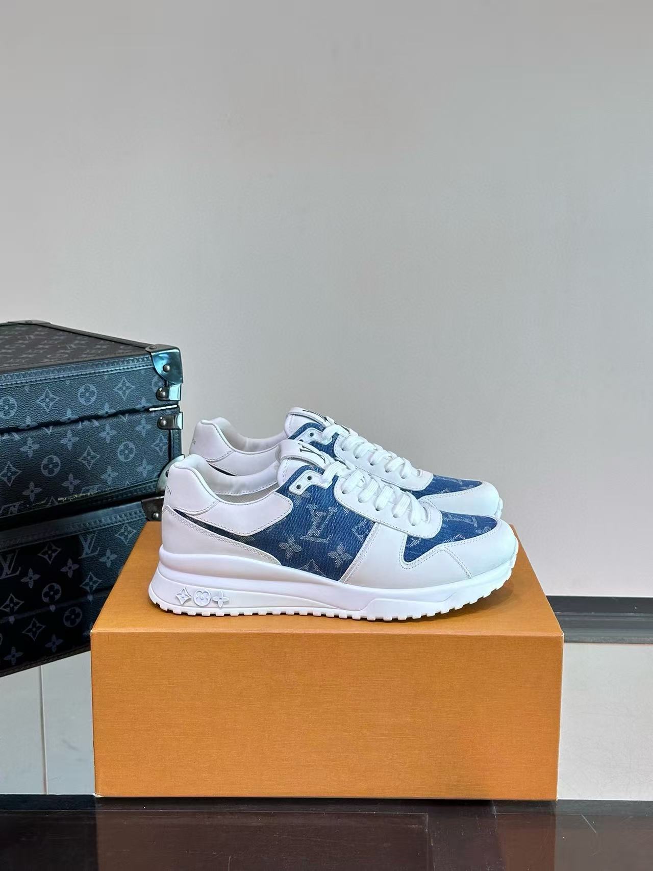 LV Shoes(AAA)-1239