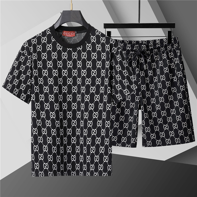 GUCCI Suits-296