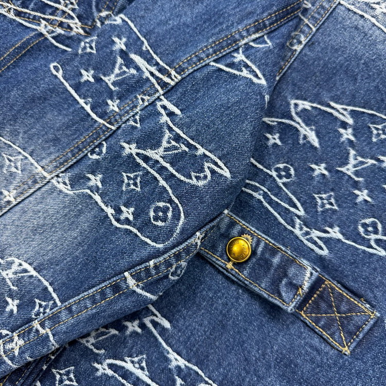LV Jacket-034
