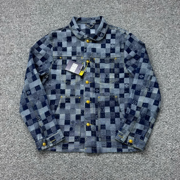 LV Jacket-035