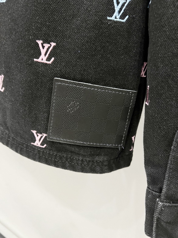 LV Jacket-036