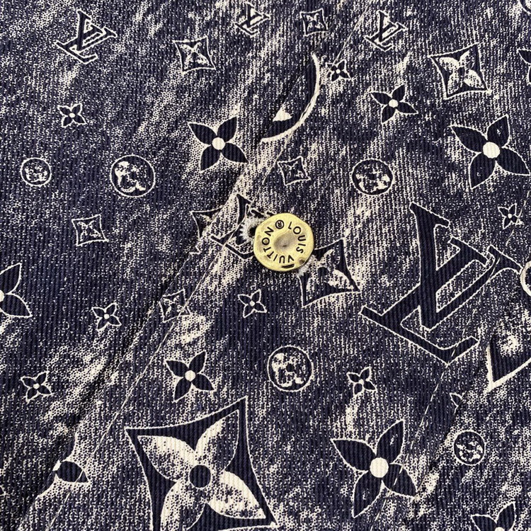 LV Jacket-053