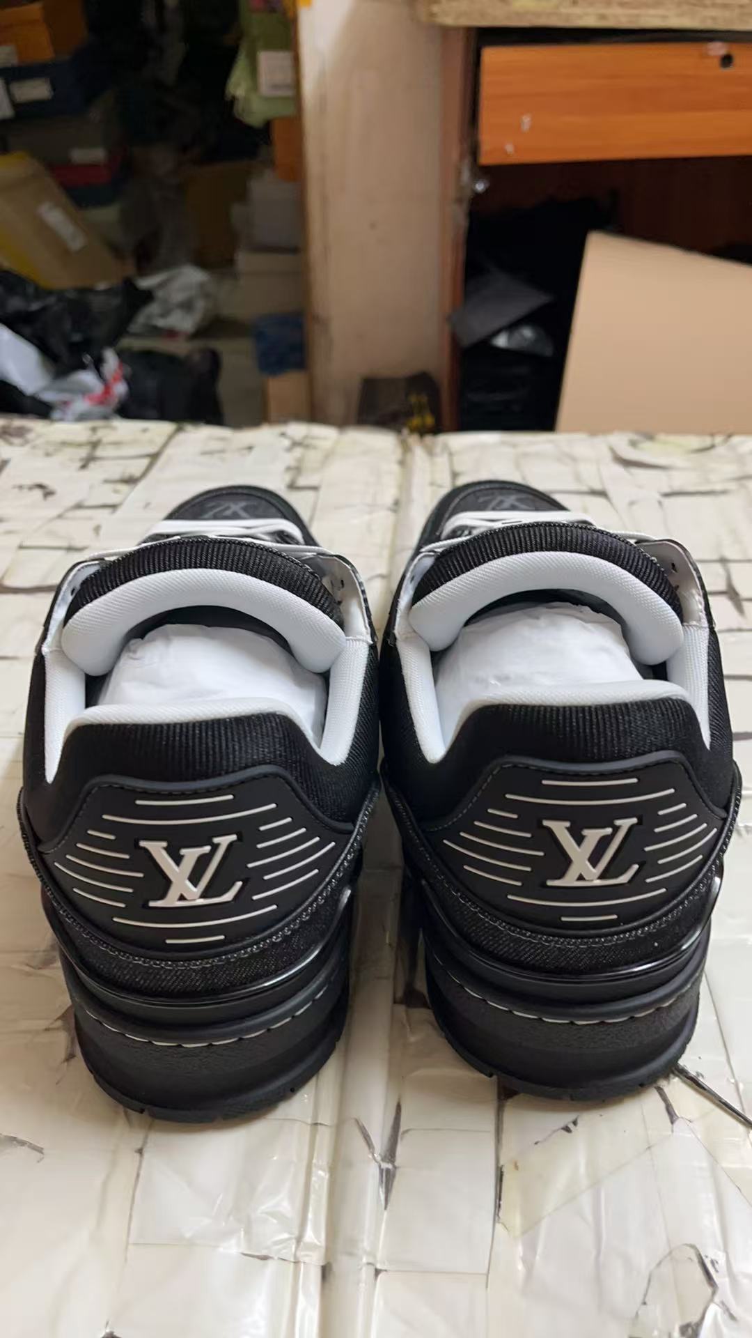 LV Shoes(AAA)-1246