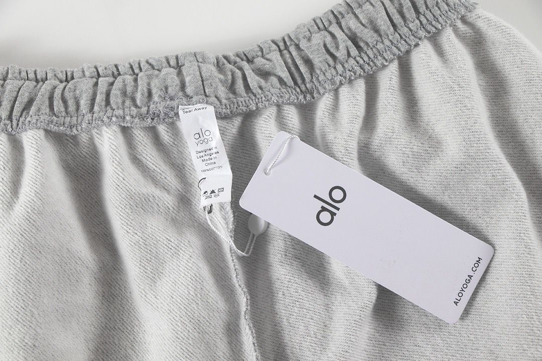 Alo Yoga Pants-001
