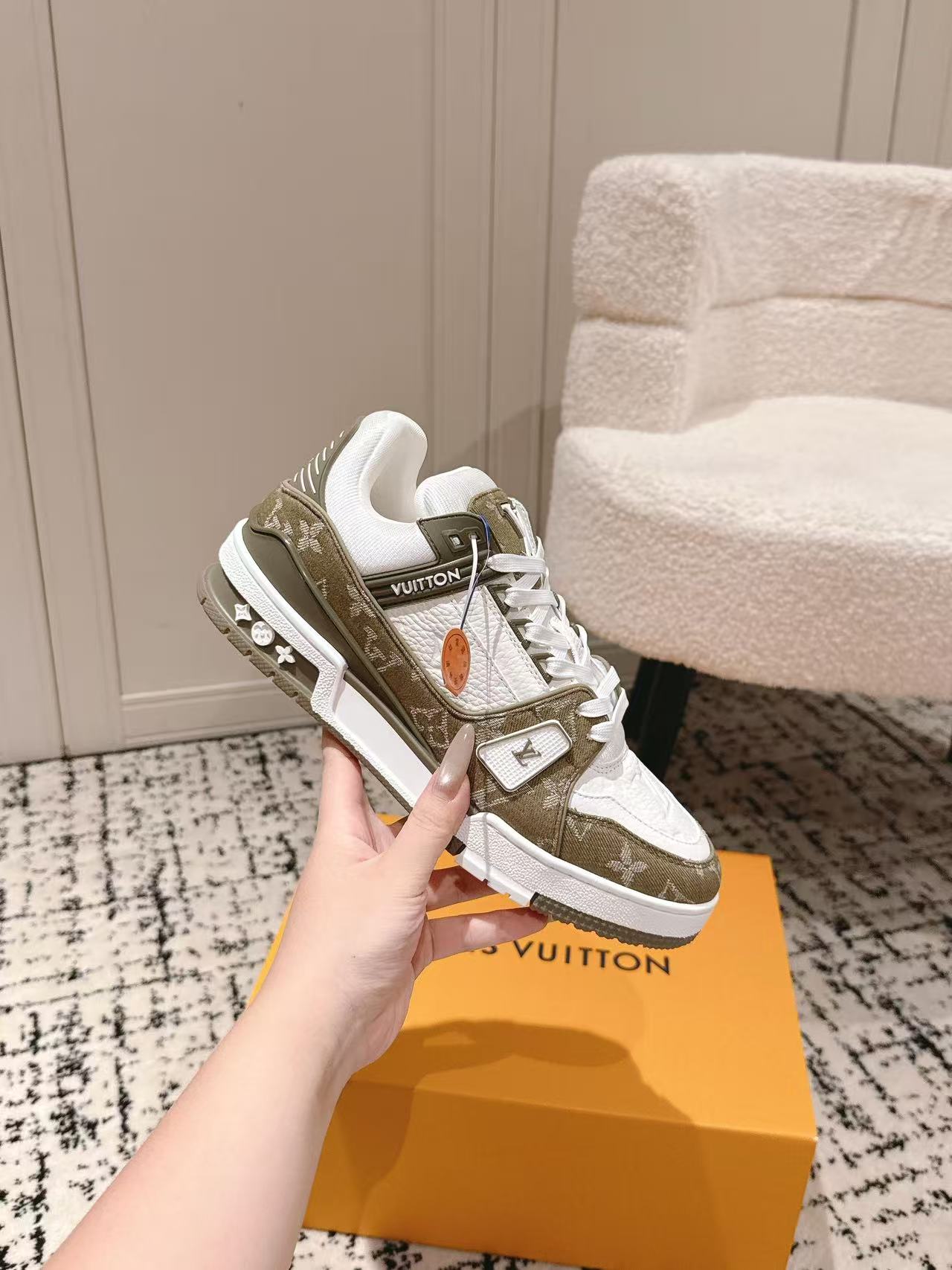 LV Shoes(AAA)-1257