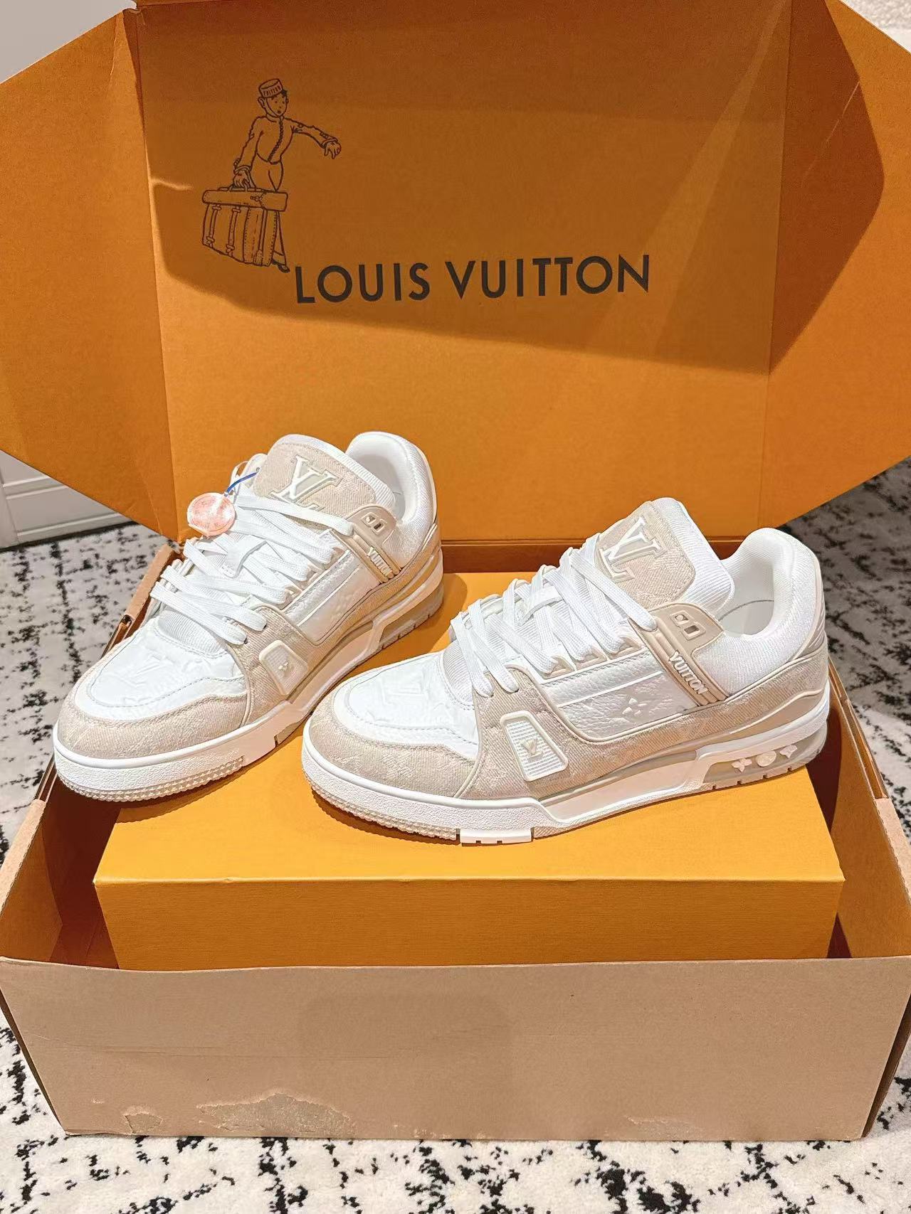 LV Shoes(AAA)-1258
