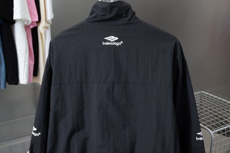 Balenciaga Jacket-096