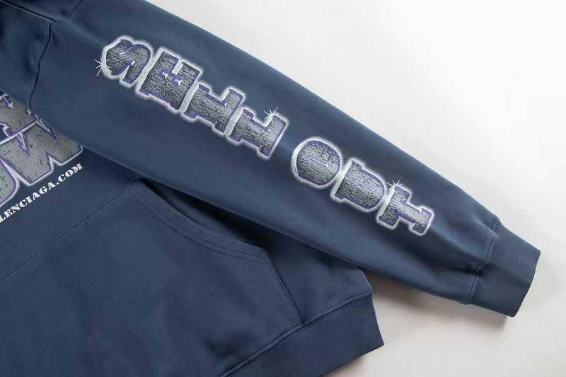 Balenciaga Hoody-151