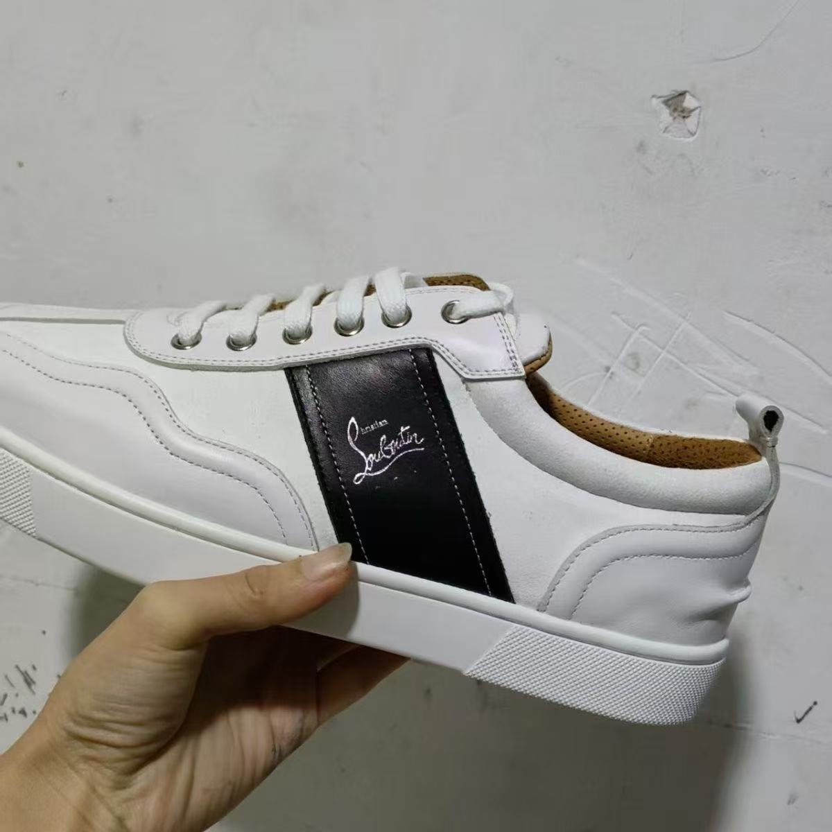 CL Men Shoes-571