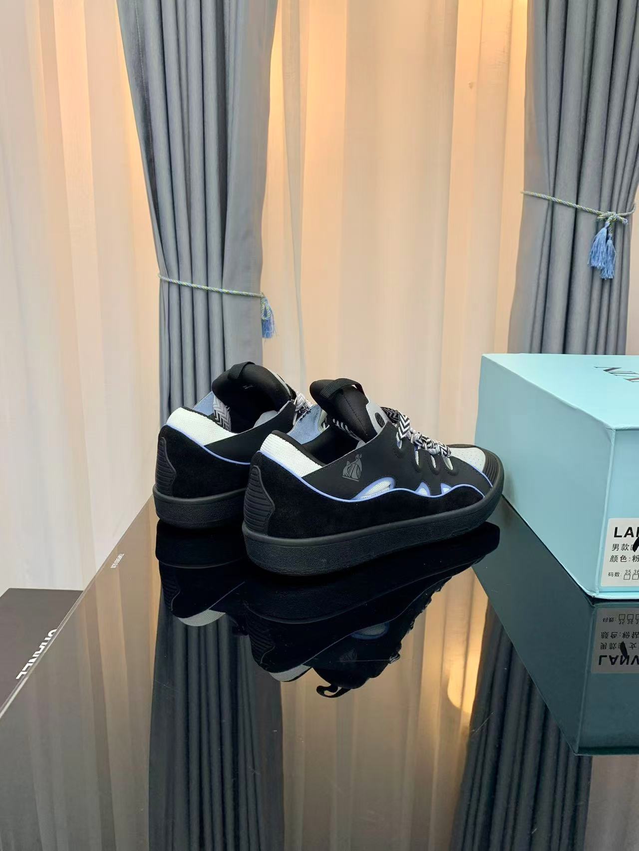 Lanvin Shoes-001
