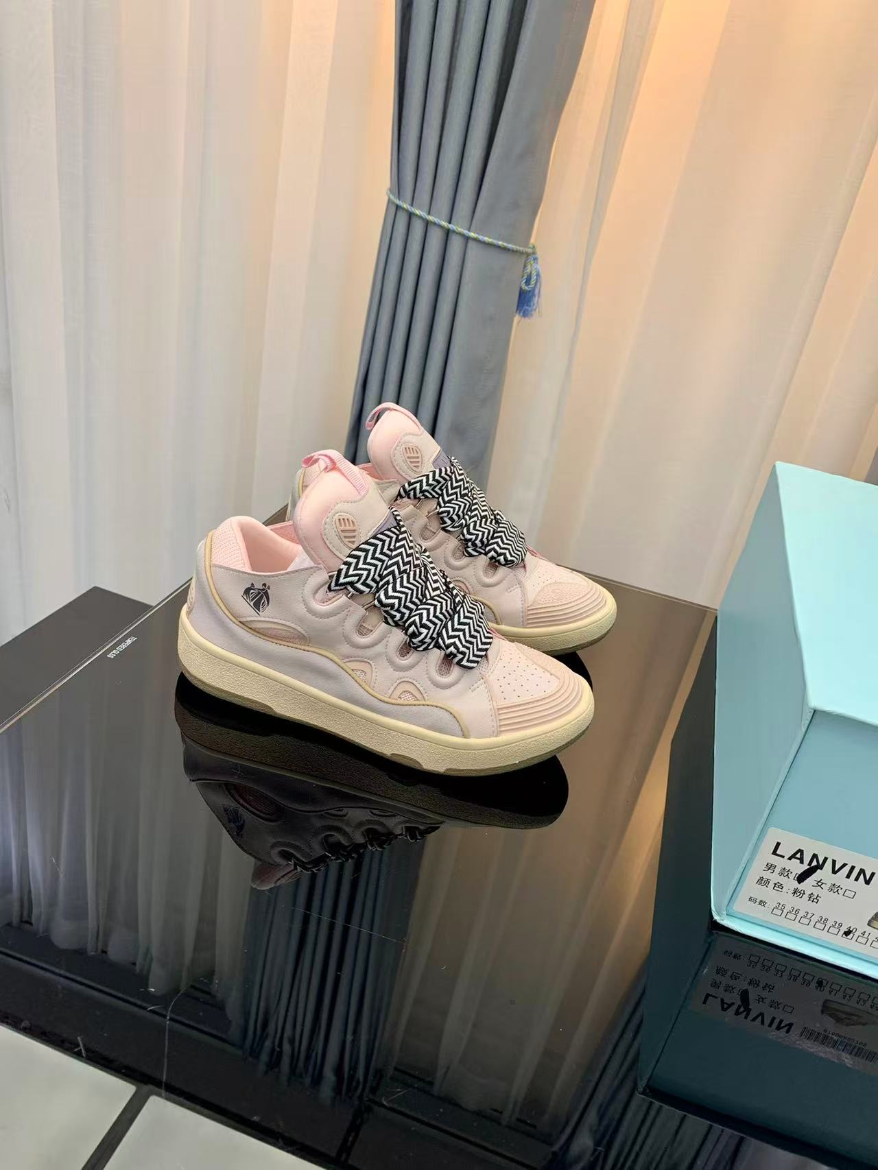 Lanvin Shoes-011