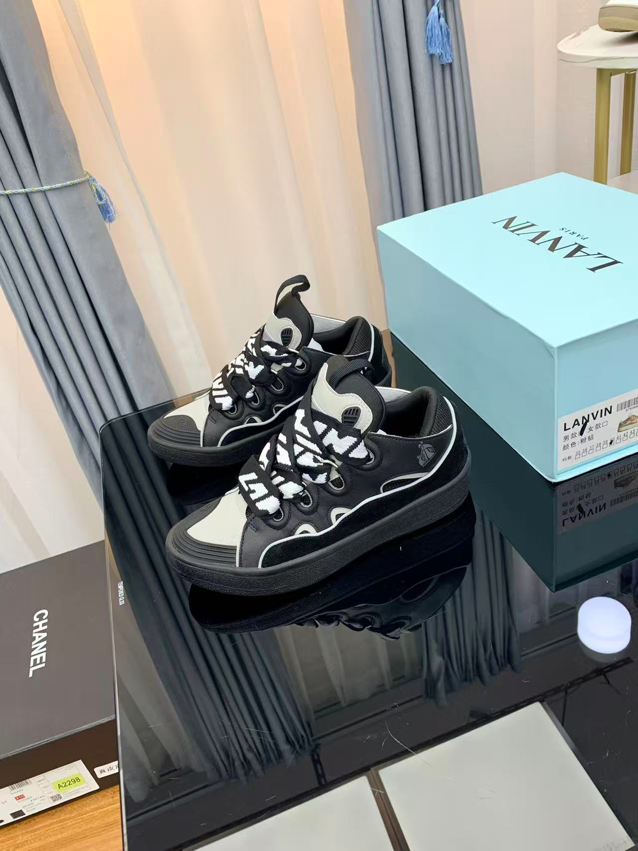 Lanvin Shoes-021