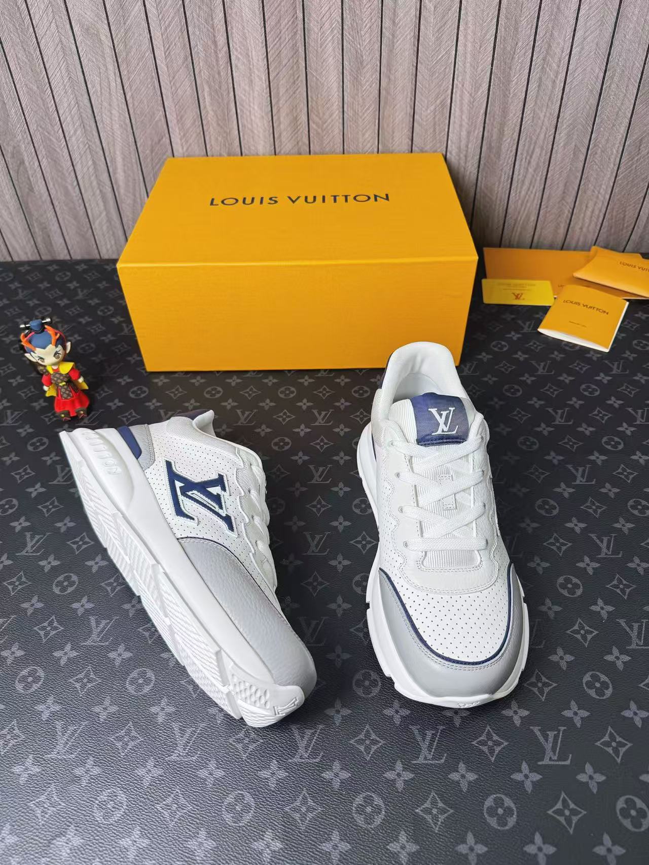 LV Shoes(AAA)-1275