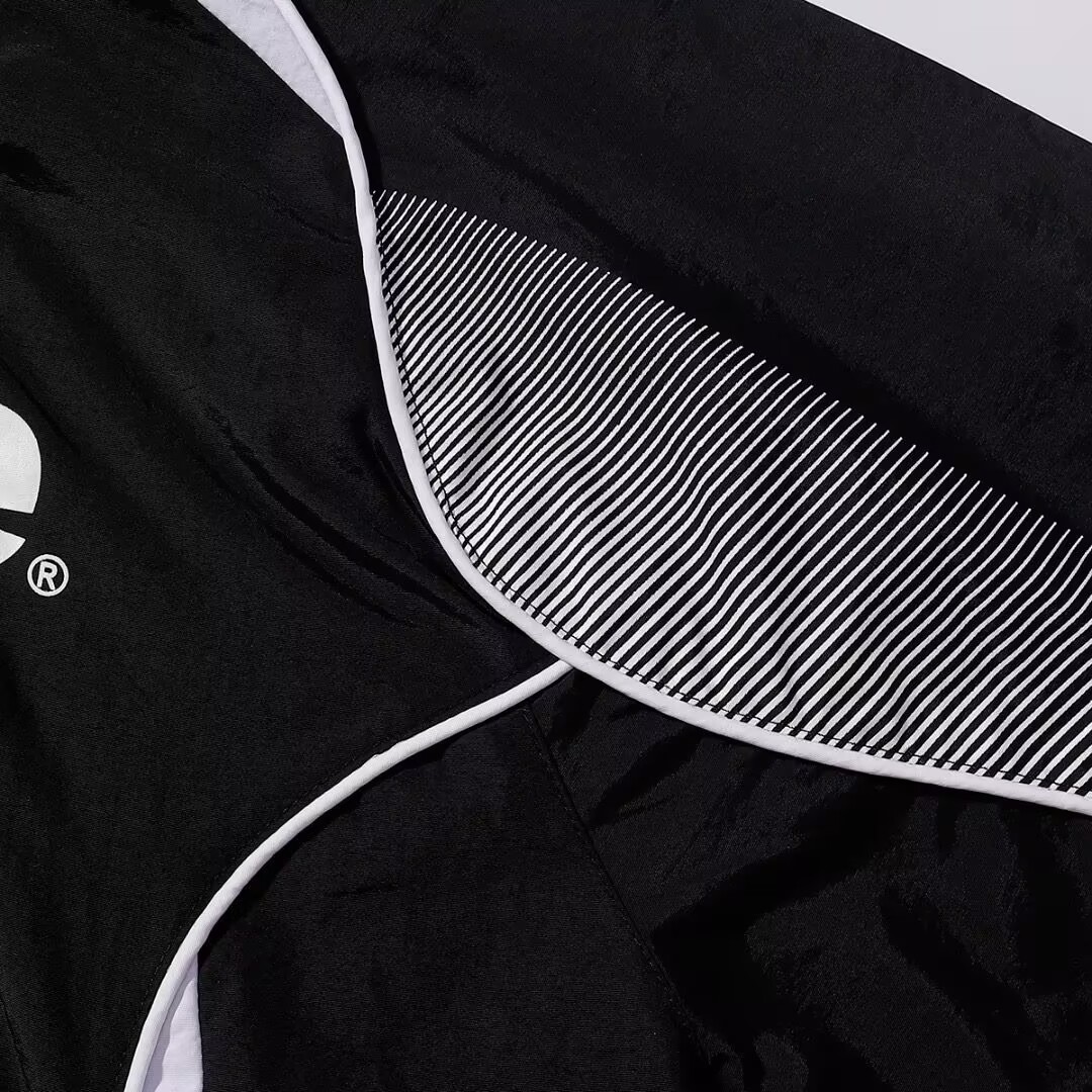 Supreme Suits-001