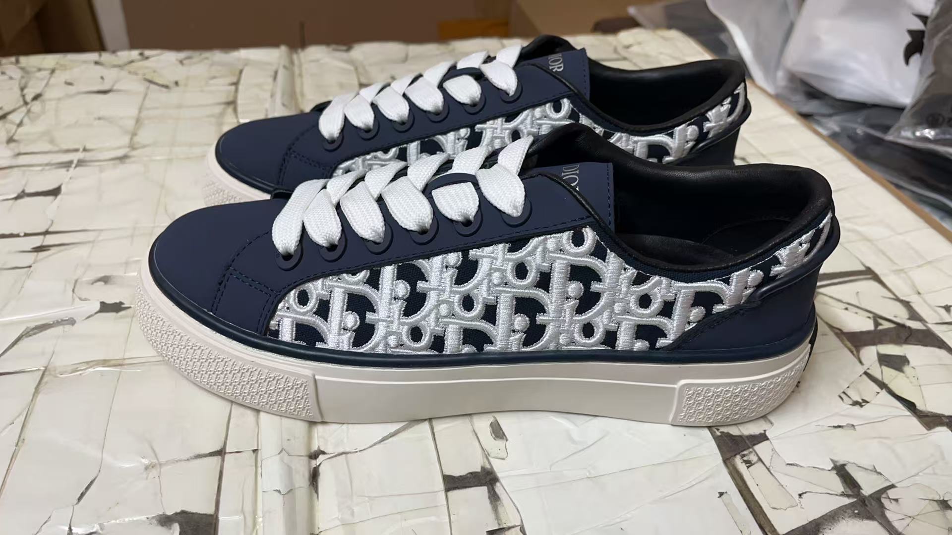 Dior Shoes(AAA)-663
