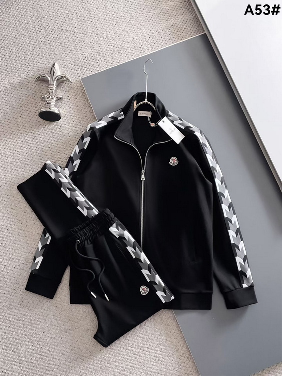 Moncler Suits-017