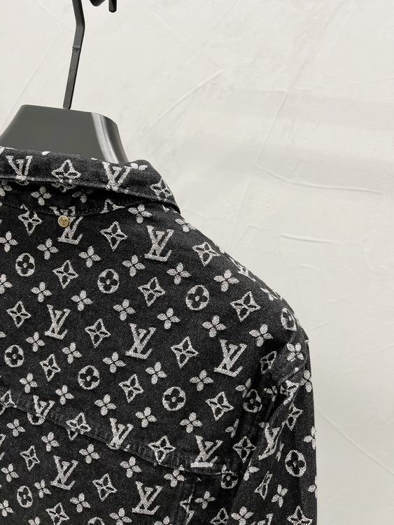LV Jeans-057