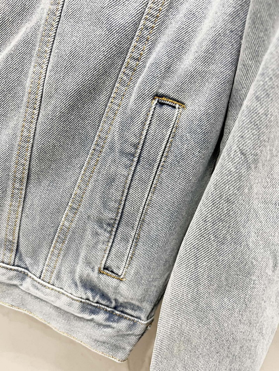 LV Jacket-137