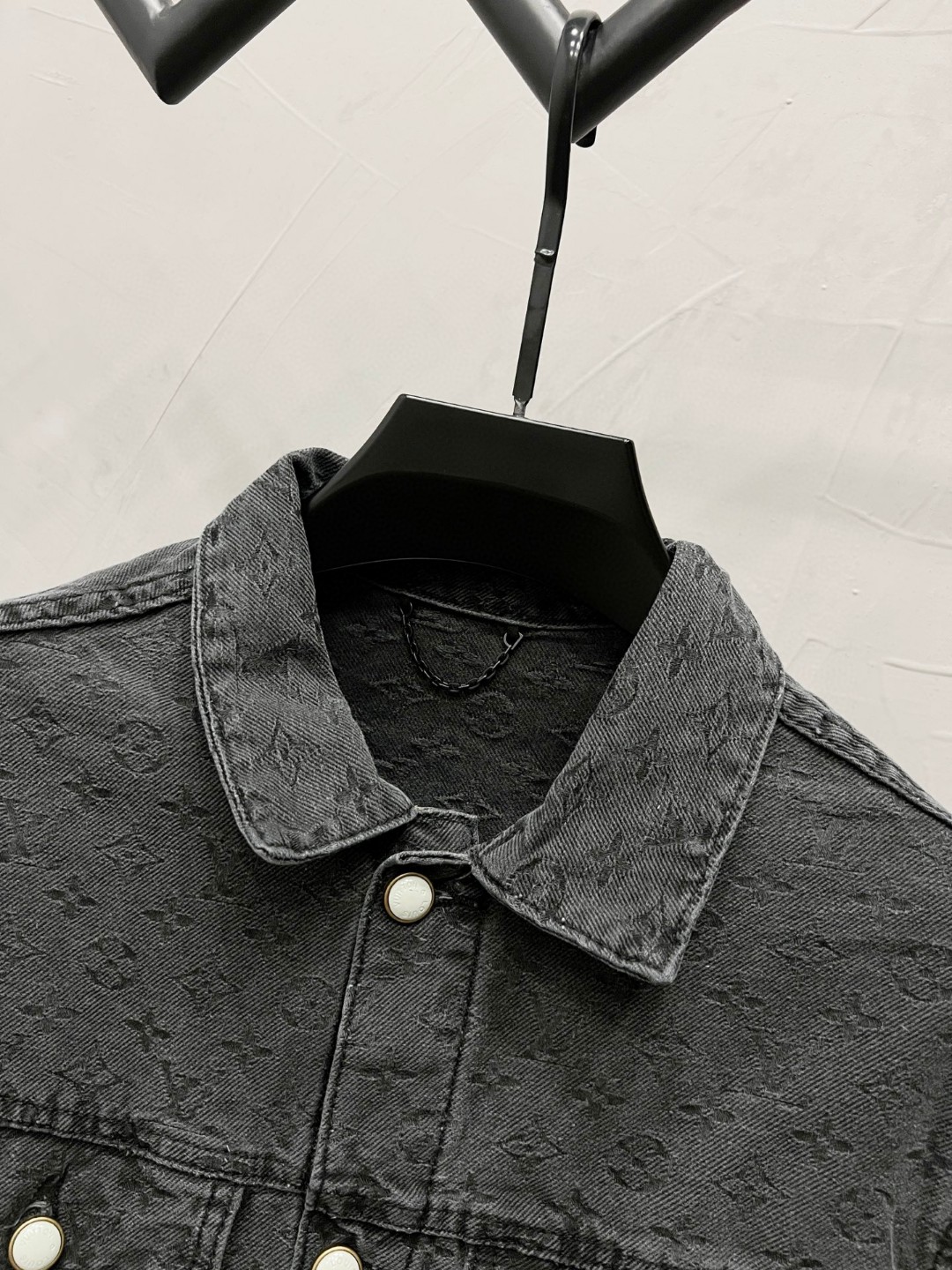 LV Jacket-158