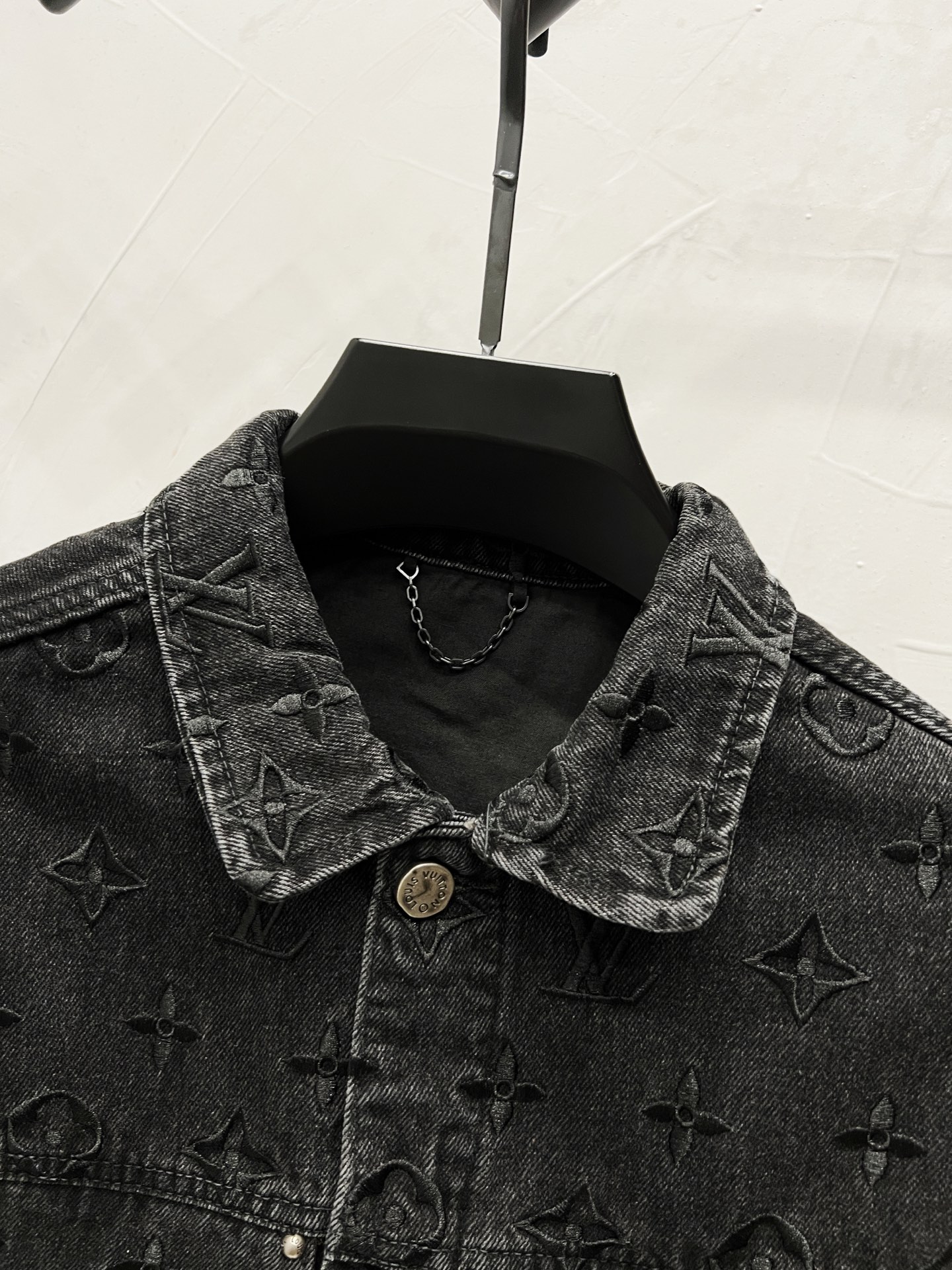 LV Jacket-165