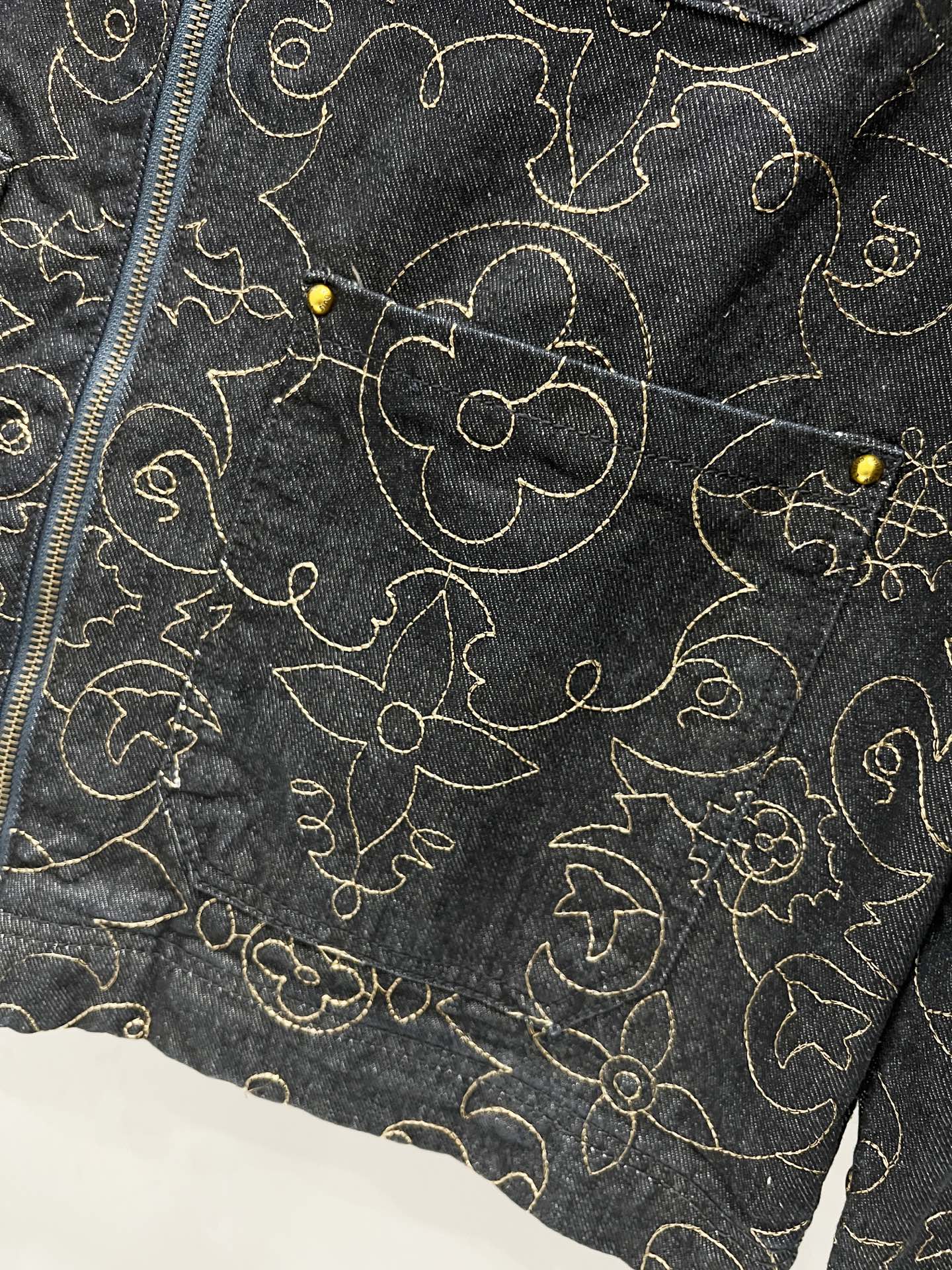 LV Jacket-166