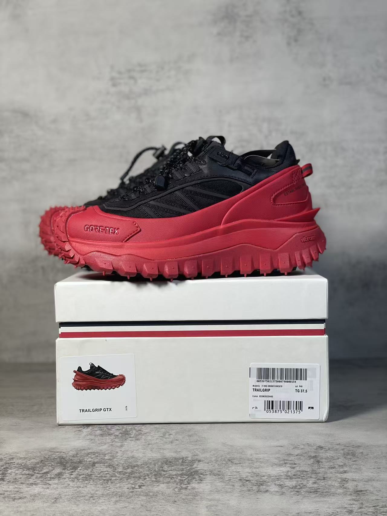 Moncler Shoes(AAA)-006