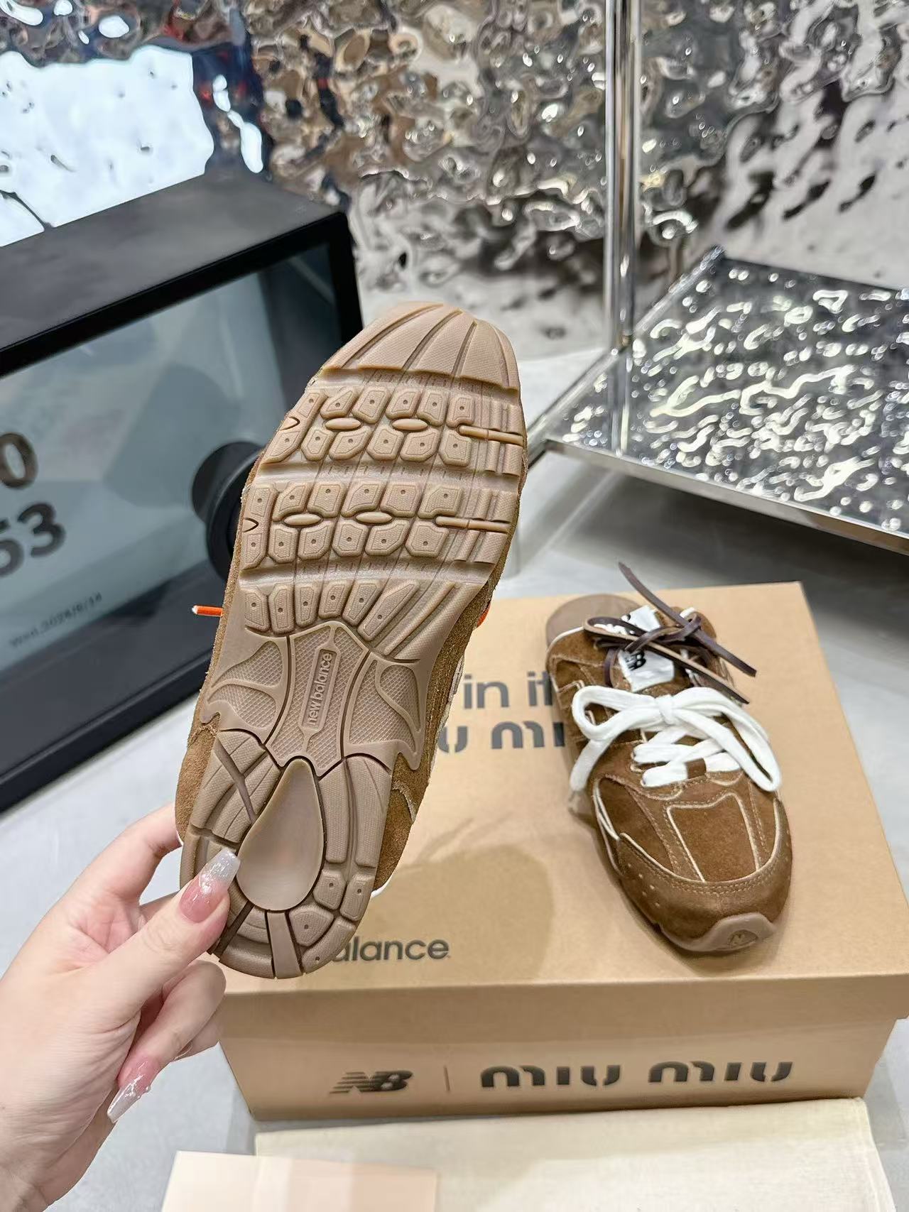 Miu Miu Shoes(AAA)-005