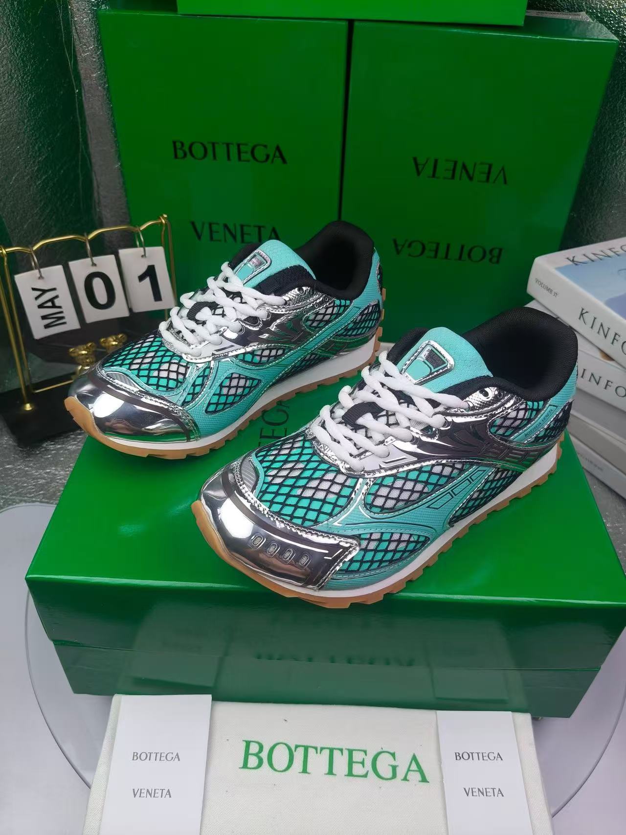Bottega Veneta Shoes(AAA)-061