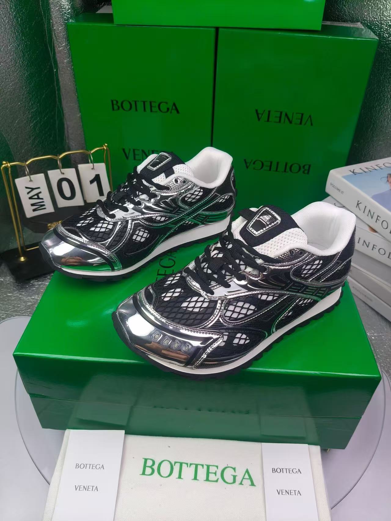 Bottega Veneta Shoes(AAA)-062
