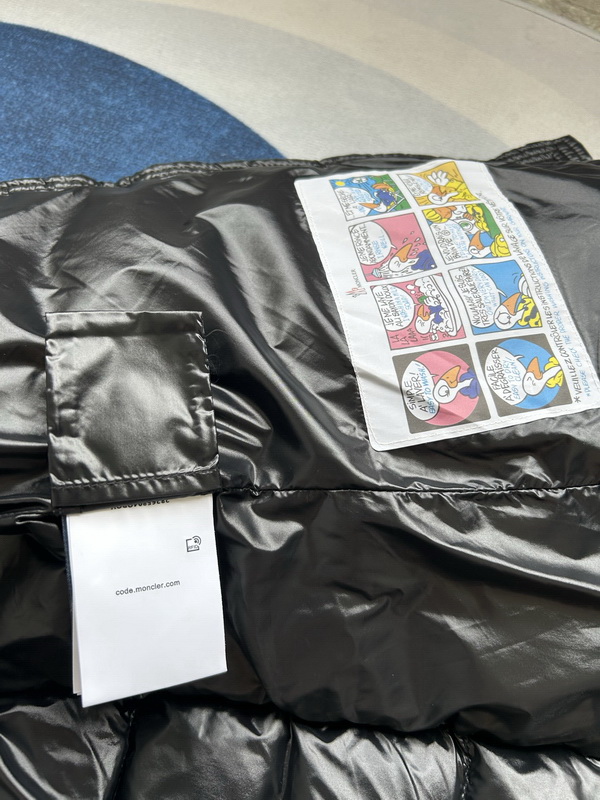 Moncler Coat(Women)-139