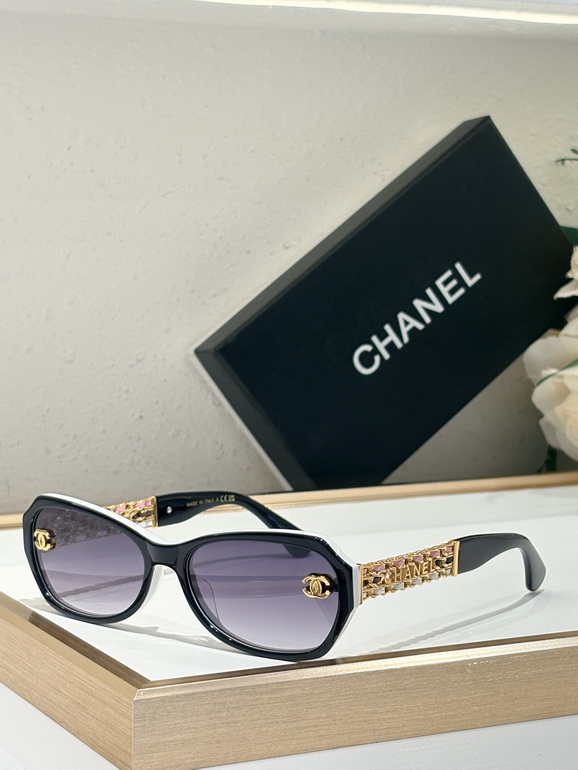 CHANEL Sunglasses(AAAA)-2617