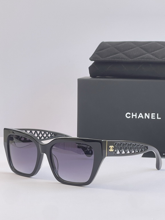 CHANEL Sunglasses(AAAA)-1988