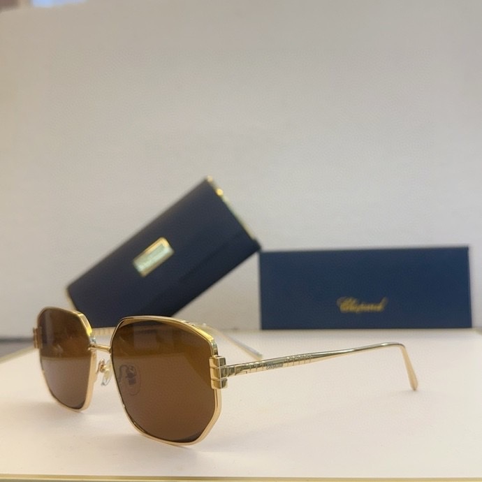 CHOPARD Sunglasses(AAAA)-143
