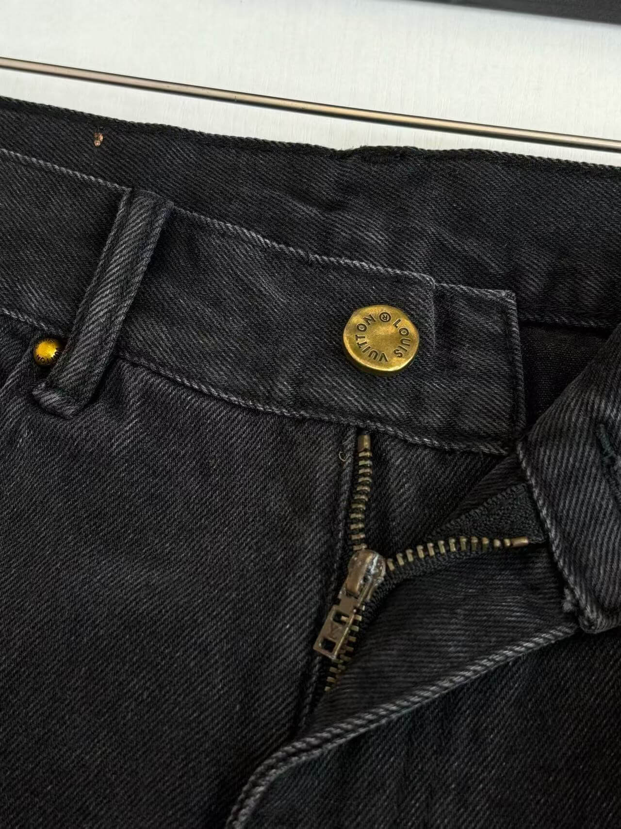 LV Short Jeans-006