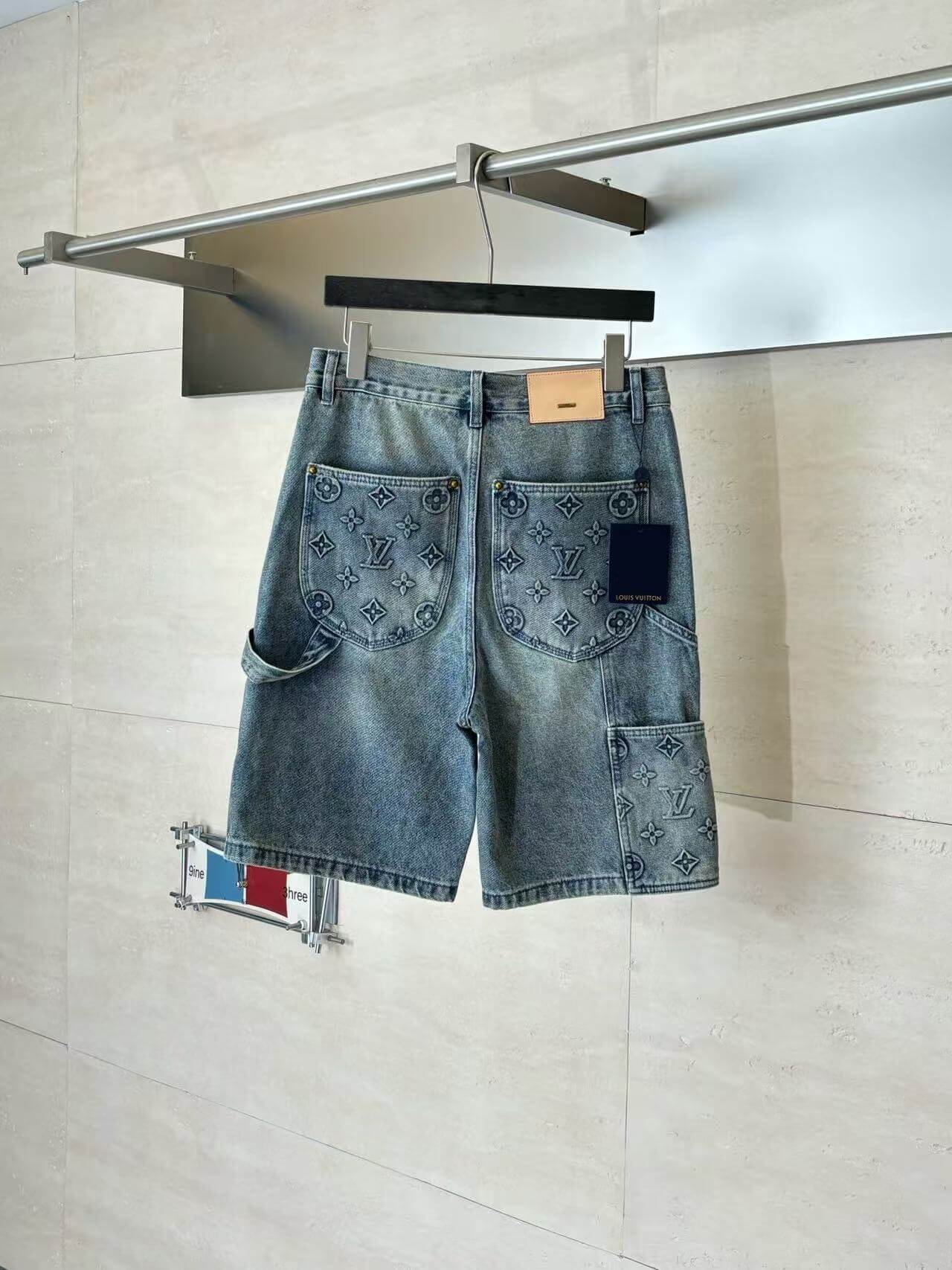 LV Short Jeans-007