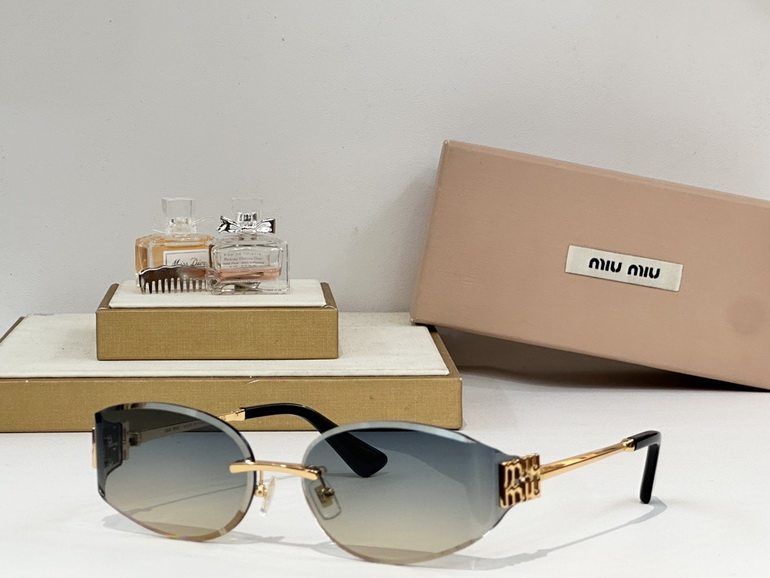MIUMIU Sunglasses(AAAA)-900