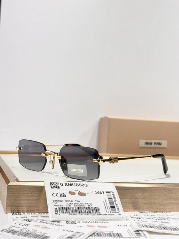 MIUMIU Sunglasses(AAAA)-638