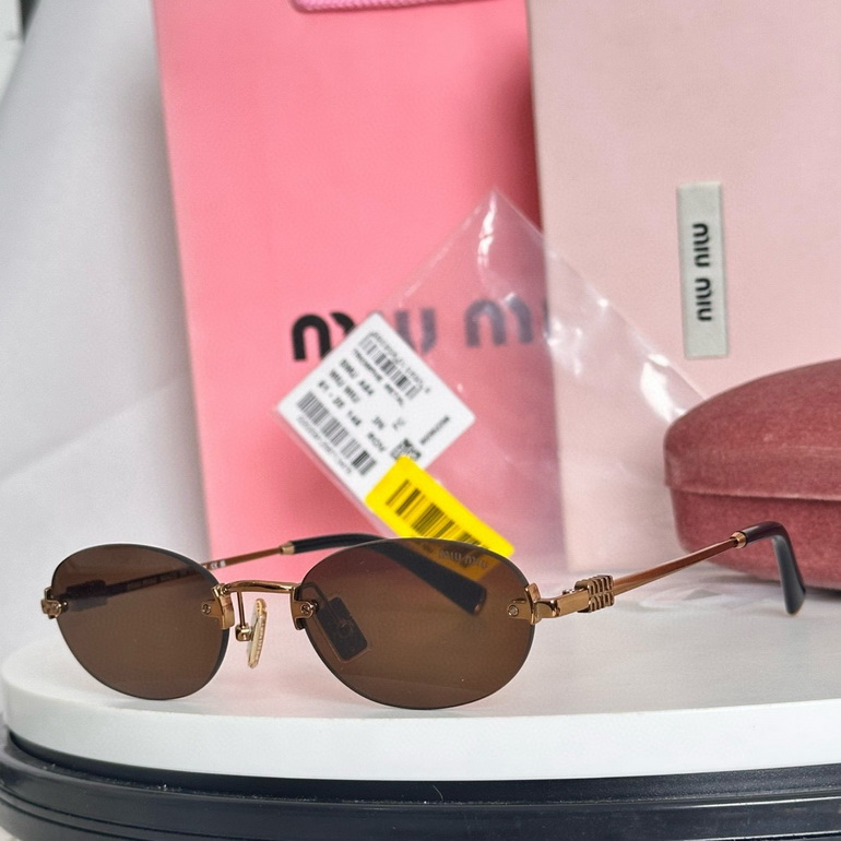 MIUMIU Sunglasses(AAAA)-619