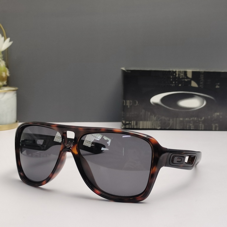Oakley Sunglasses(AAAA)-390