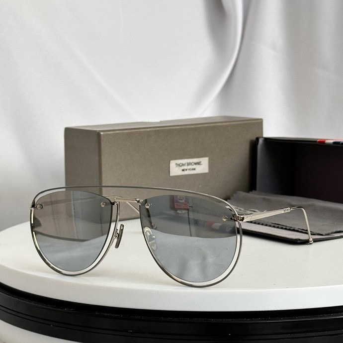 THOM BROWNE Sunglasses(AAAA)-018