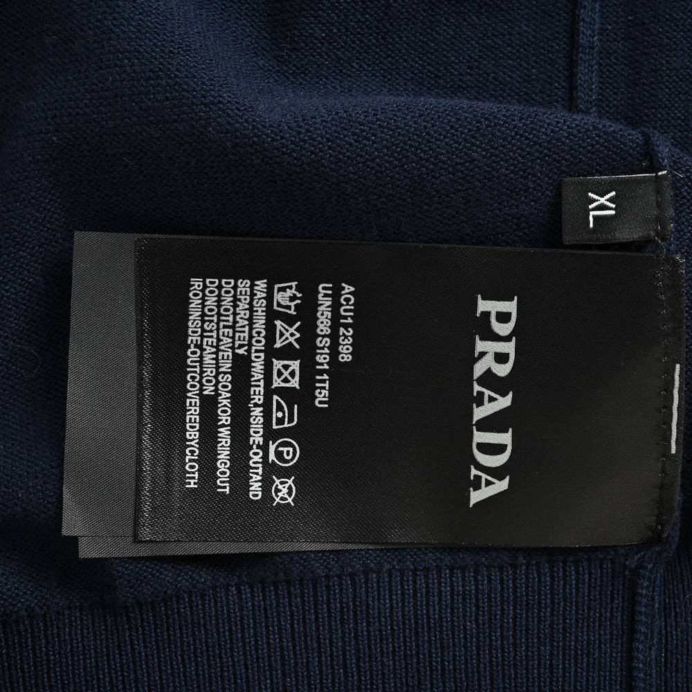 Prada Polo-061